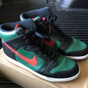 Nike Dunk Hi Supreme Spark LE East Sz 13 Gucci